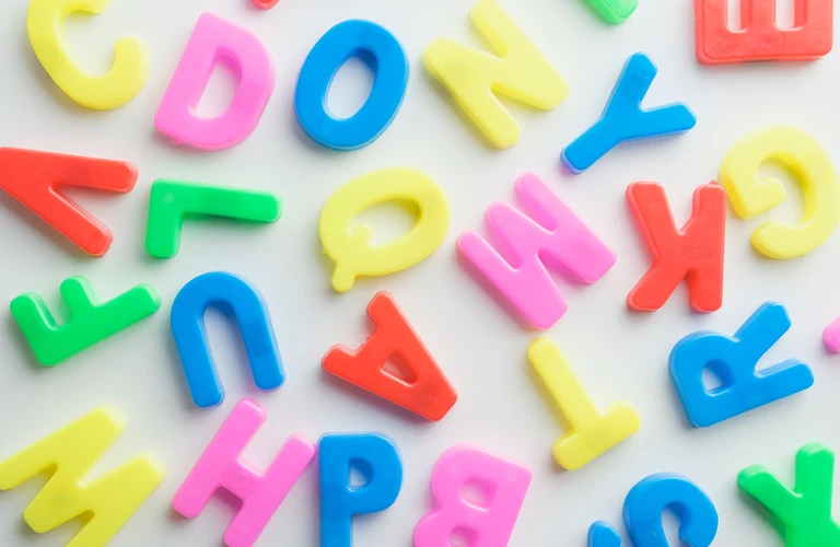 英語力を飛躍的に向上させる最新勉強法をご紹介