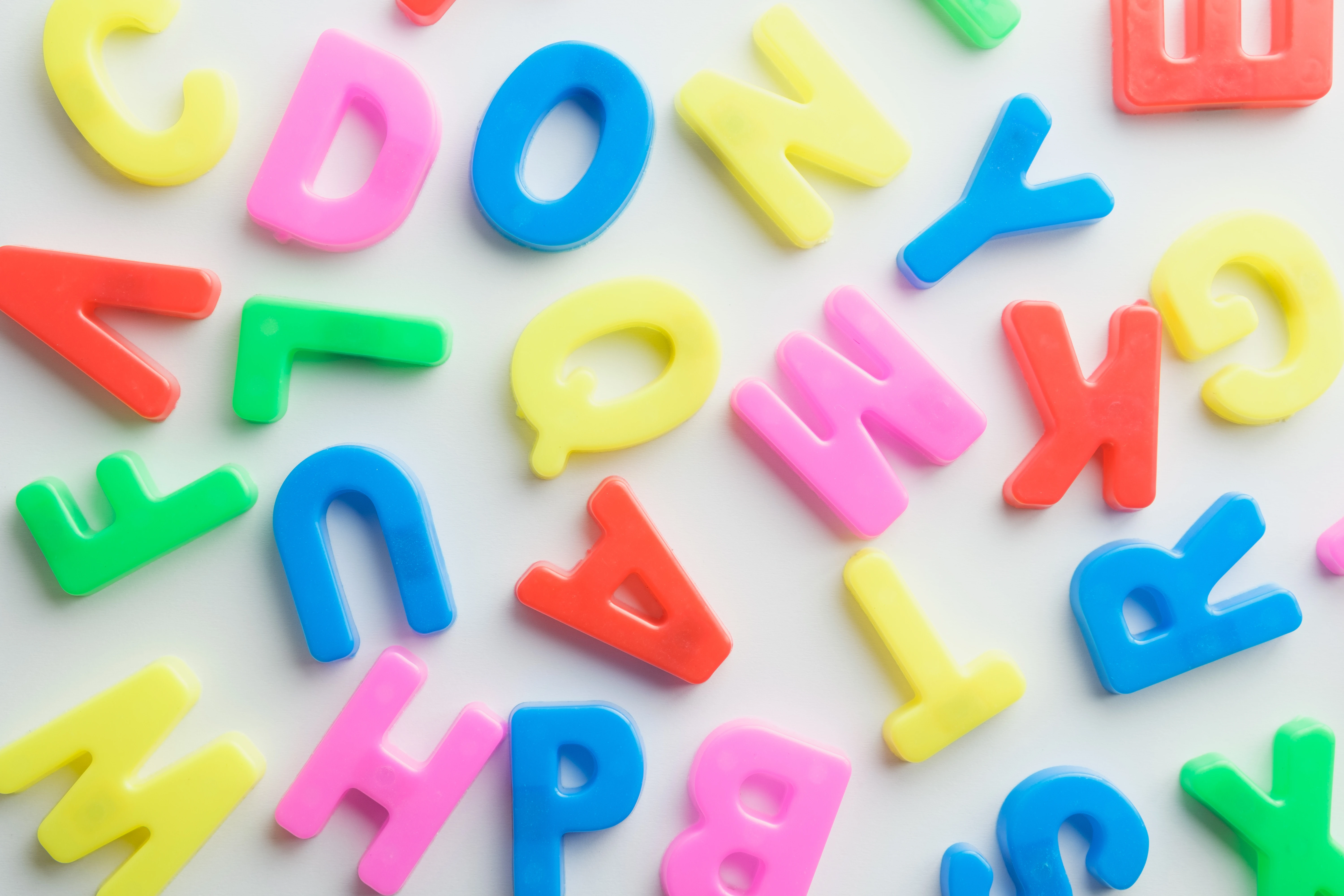 英語力を飛躍的に向上させる最新勉強法をご紹介